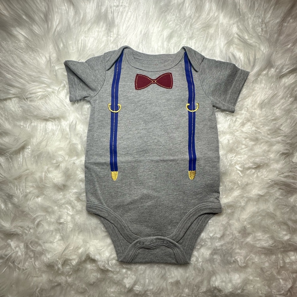 Cat & Jack Infant Gray Bodysuit